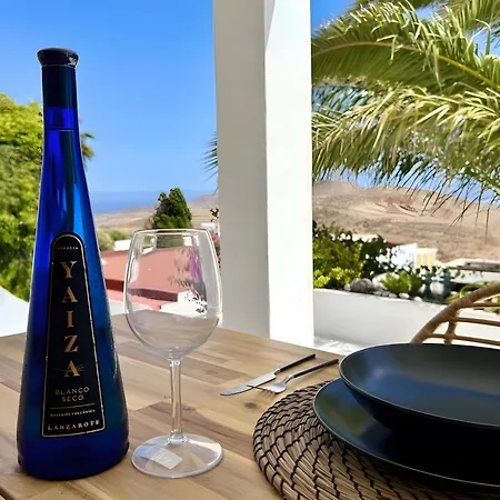 Haley's - Luxury In Lanzarote *
