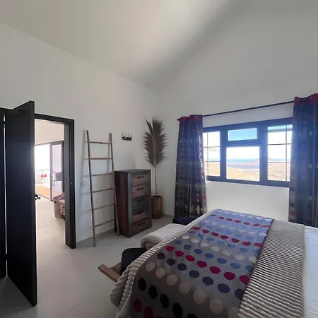 Haley's - Luxury In Lanzarote Villa *